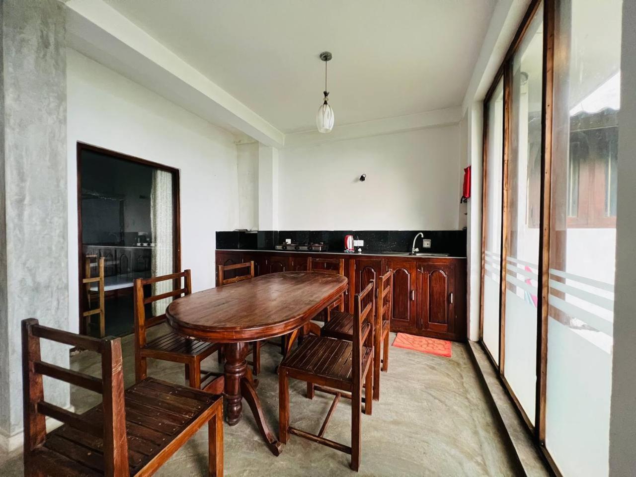 Ocean Breeze Villa Boossa Ruang foto